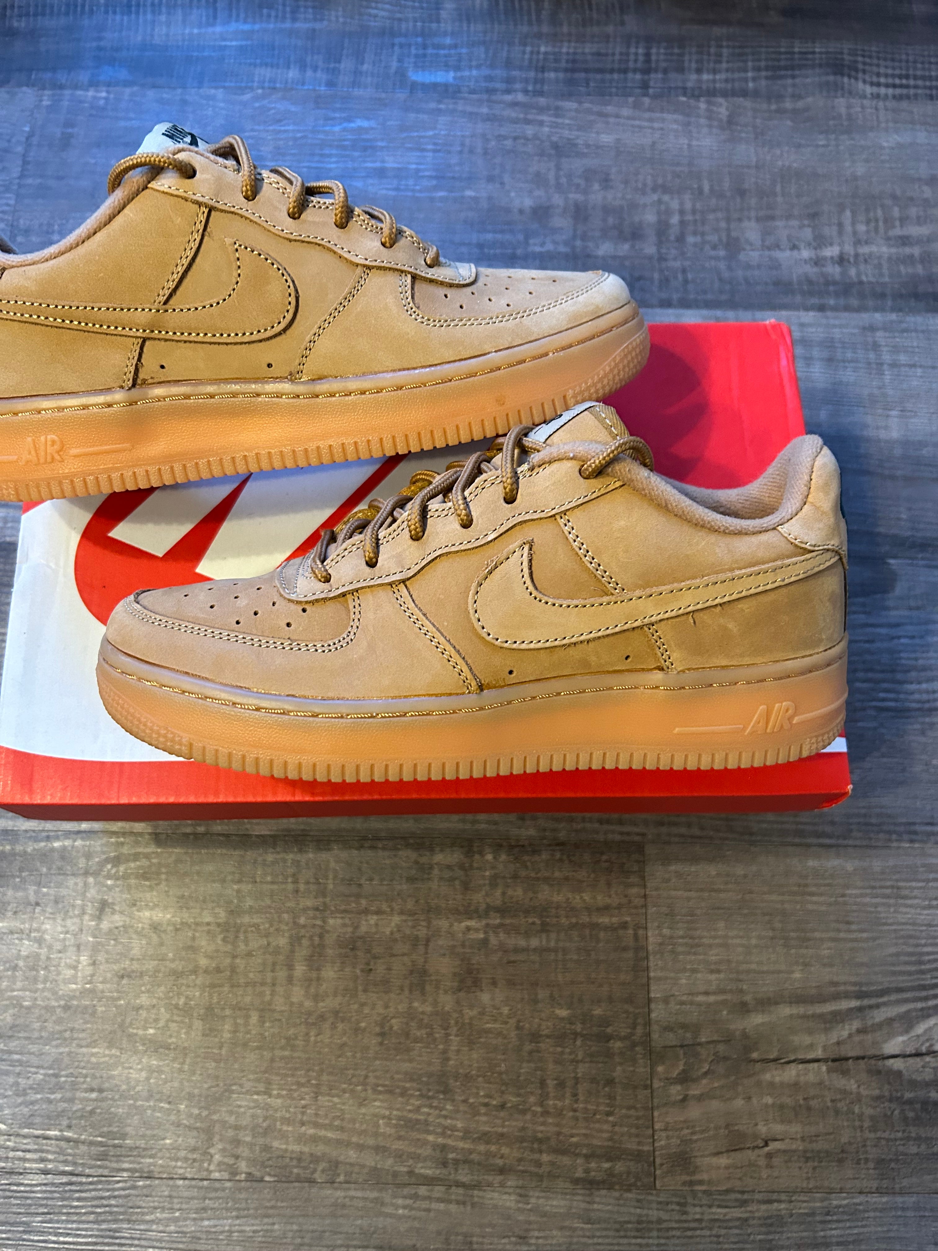 Nike Air Force 1 Low Winter Flax GS
