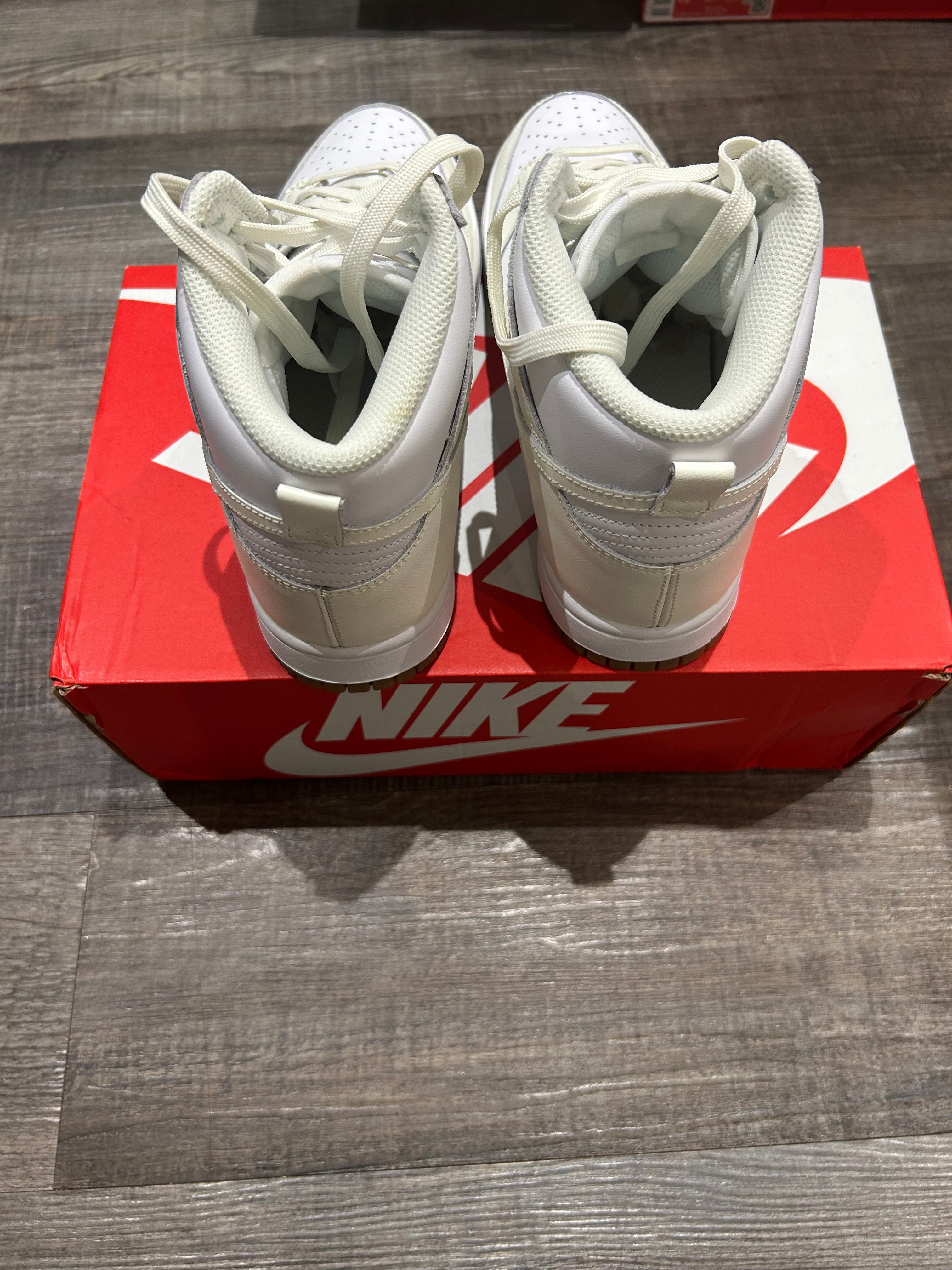 Nike Dunk High Sail/Gum