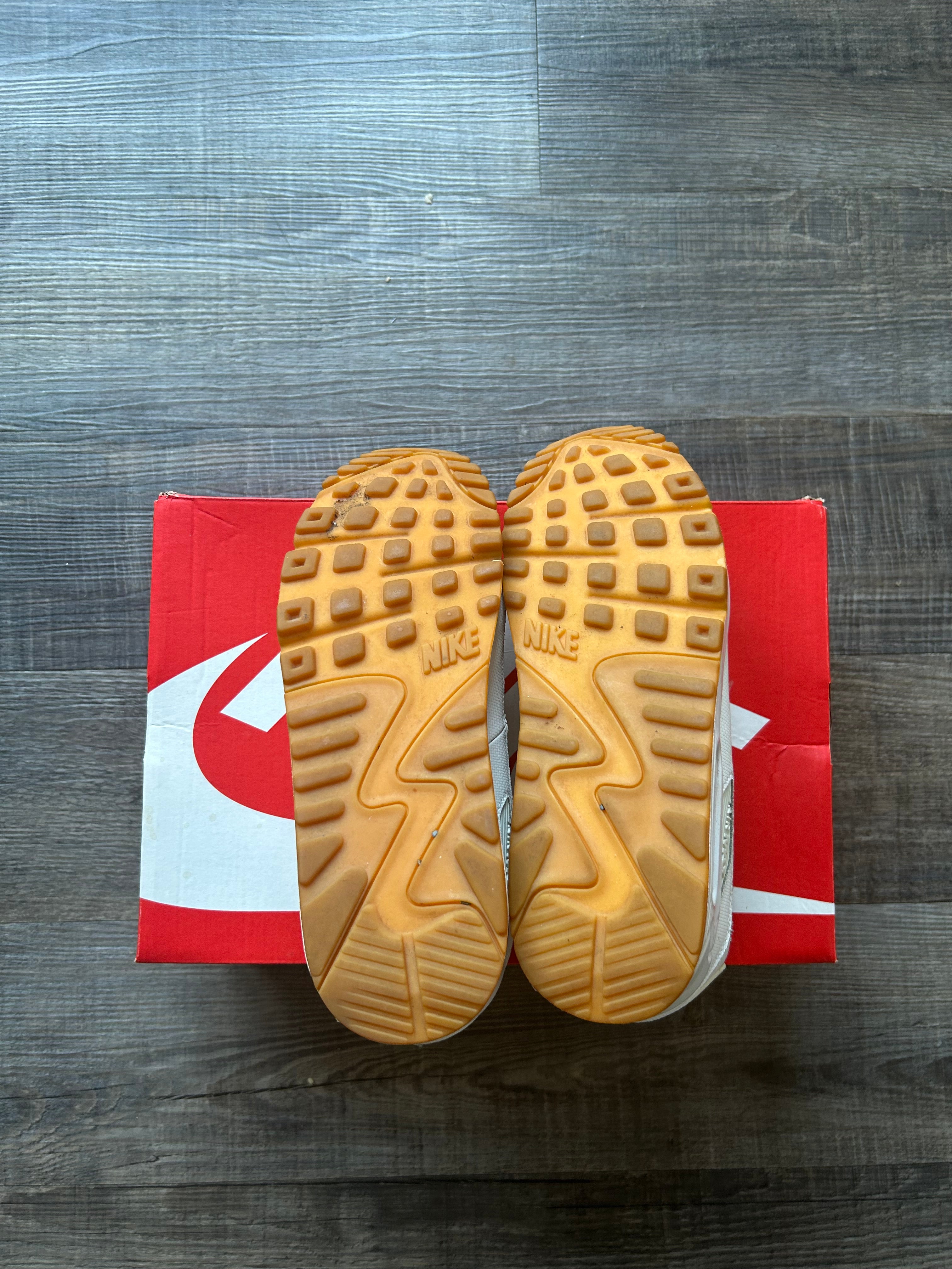 Nike Air Max 90 Triple White Uk6