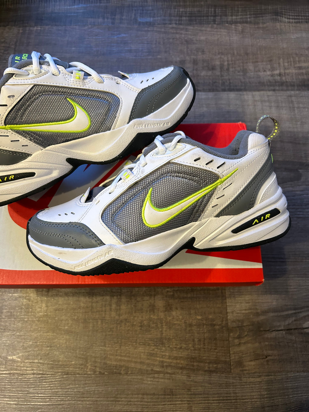 Nike air Monarch           Grey/Anthracite