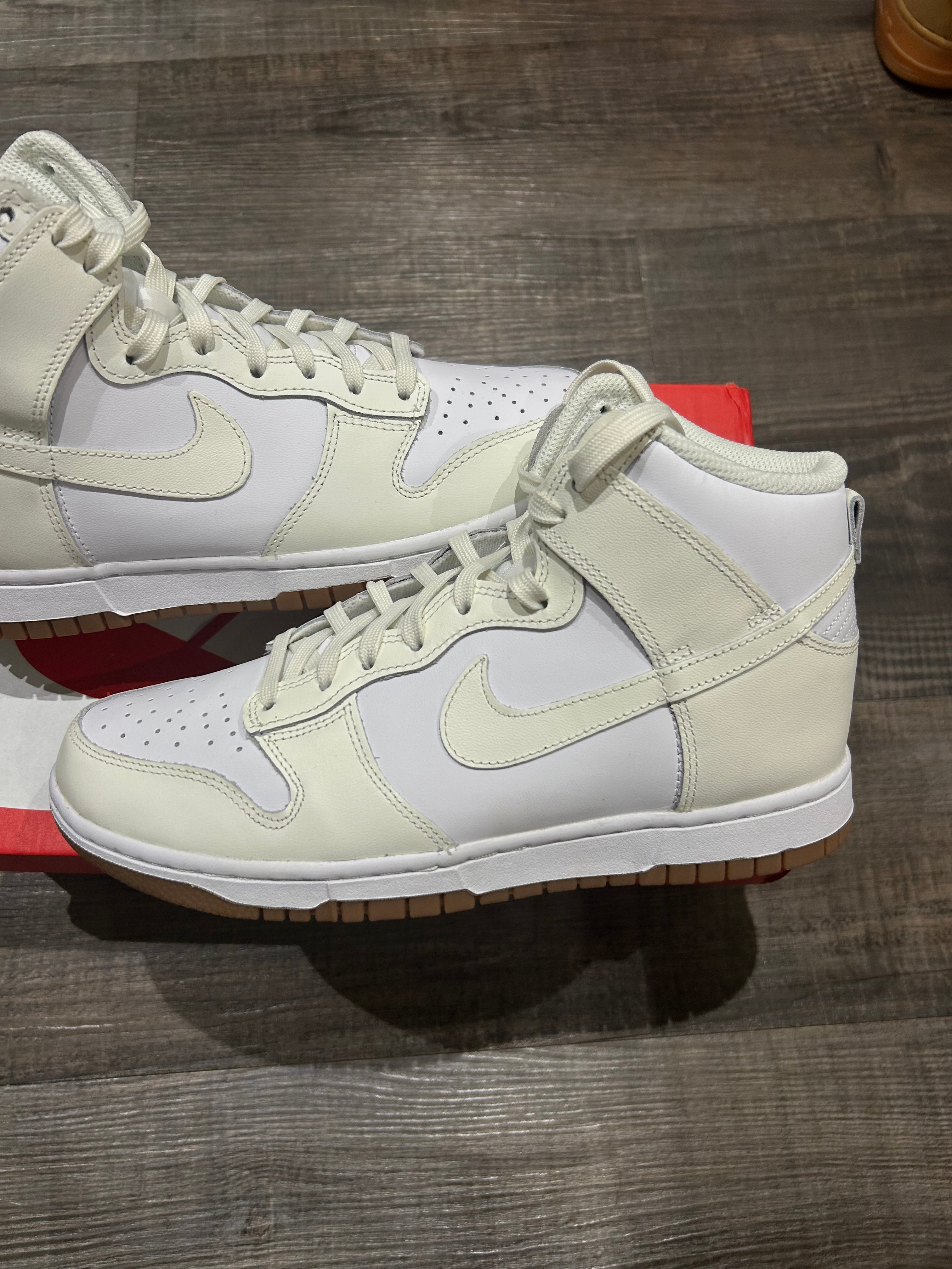 Nike Dunk High Sail/Gum